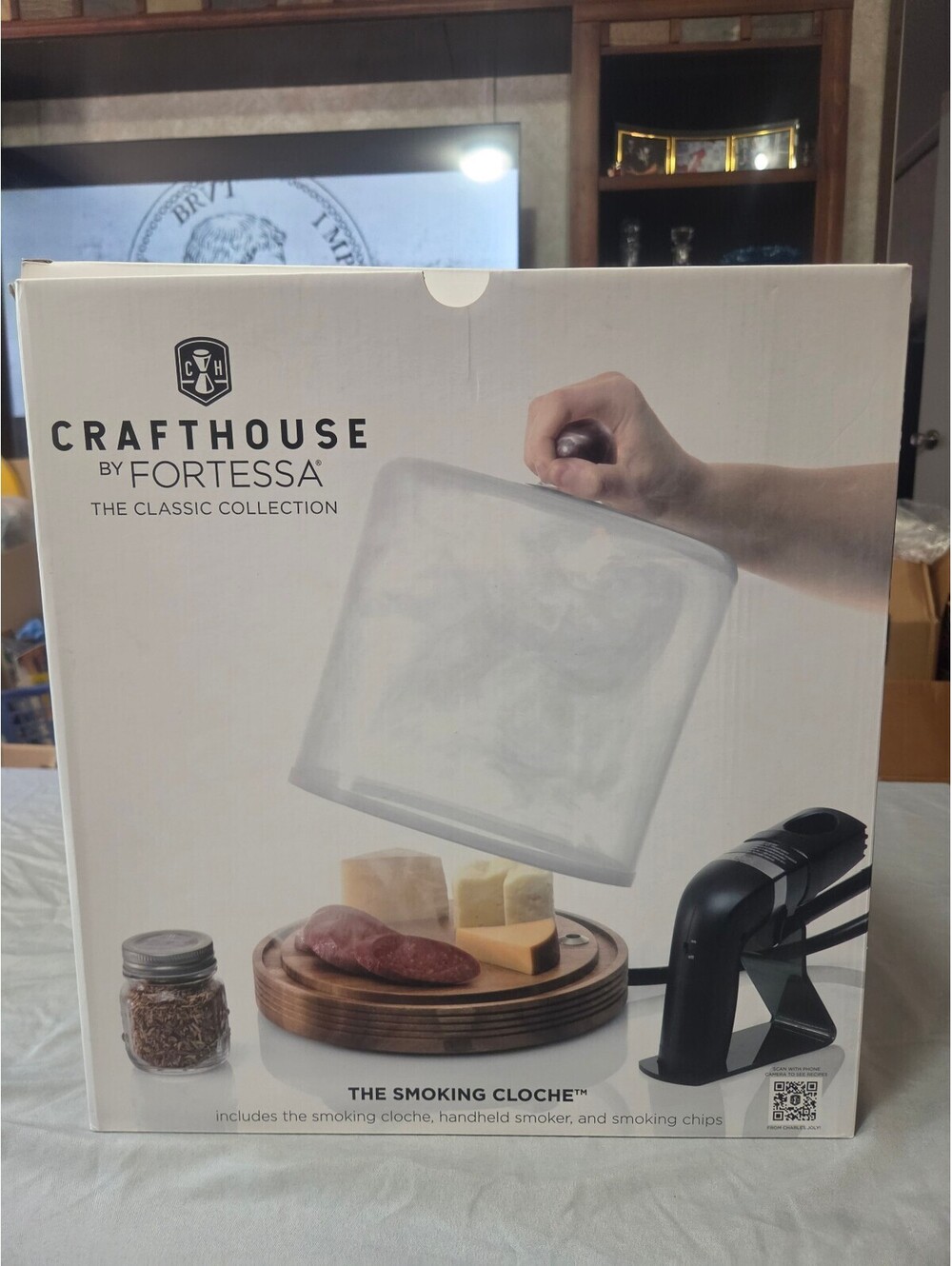 Crafthouse by Fortessa Smoking Cloche Cocktail Smoker Kit Charles Joly Open Box